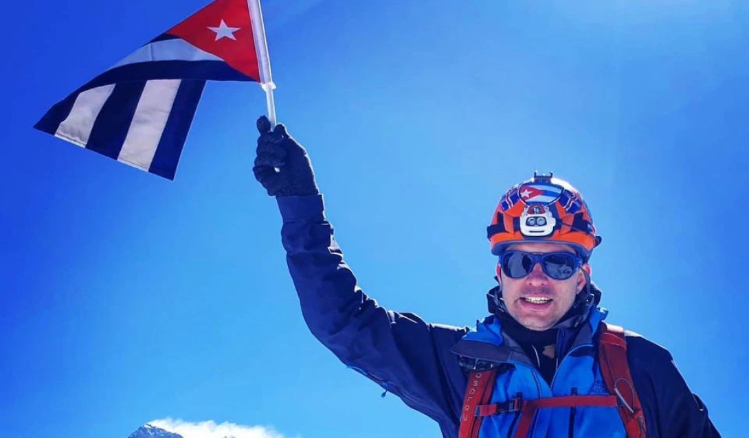 El cubano Yandy Núñez en el Everest.