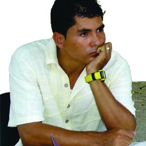 Diusmel Machado. Foto en revista Árbol Invertido