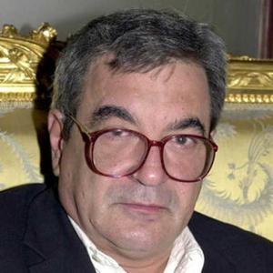 Escritor cubano Eliseo Alberto Diego. Foto en revista Árbol Invertido