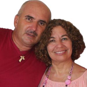 Escritores Ileana Álvarez y Francis Sánchez en revista Árbol Invertido