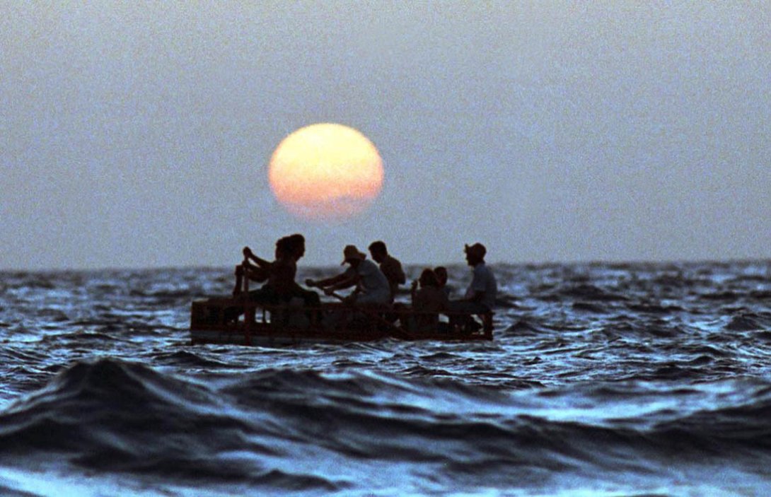 Balseros cubanos en el Estrecho de Florida.