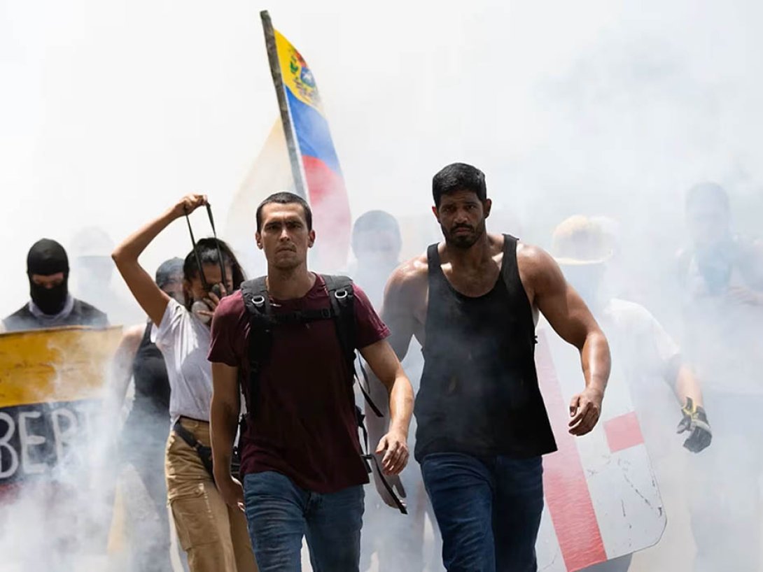 Fotograma del filme "Simón" (2023), dirigido por Diego Vicentini.