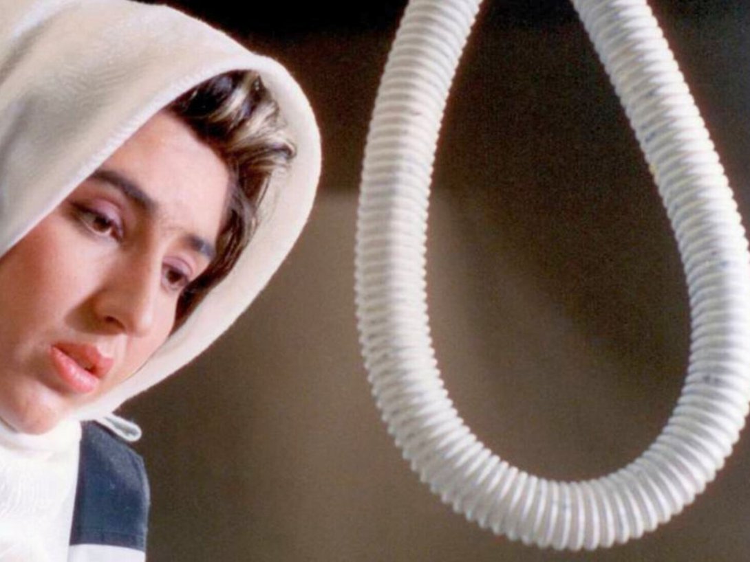 Fotograma del largometraje de ficción iraní "Las noches de Zayandeh-Rood" (1990) de Mohsen Makhmalbaf.