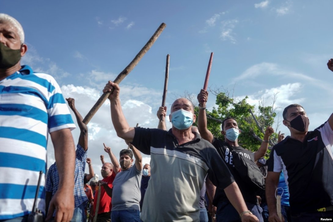 Protestas en Cuba. 11 de julio 2021. Periodista reprimido