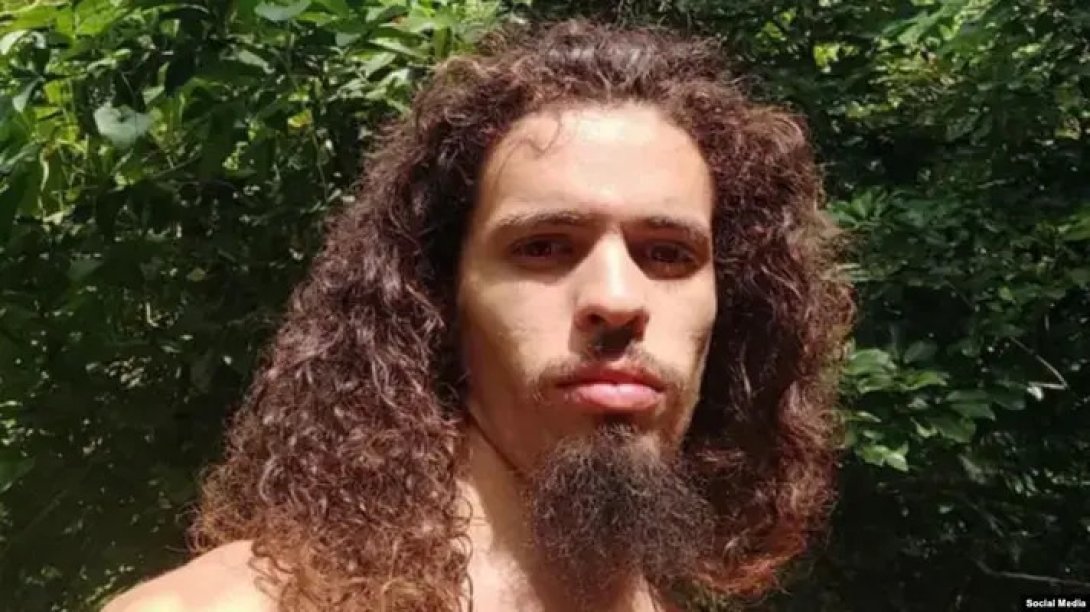 Poeta y estudiante de música (Instituto Superior de Arte), Abel González Lescay.