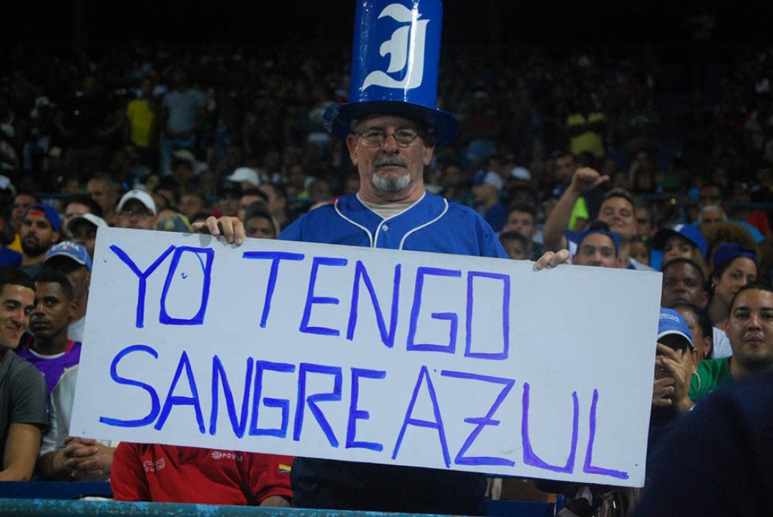 Yo tengo sangre azul - cartel de un aficionado al béisball
