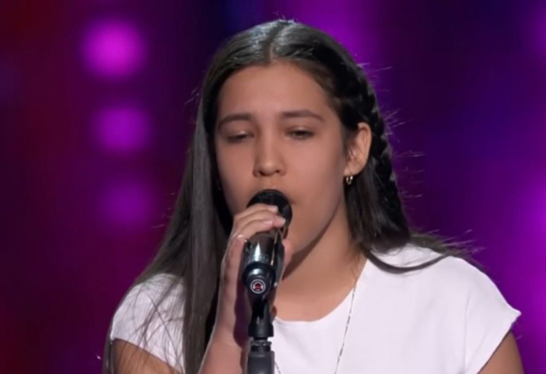Niña cubana Dayana Riverón en La Voz Kids.