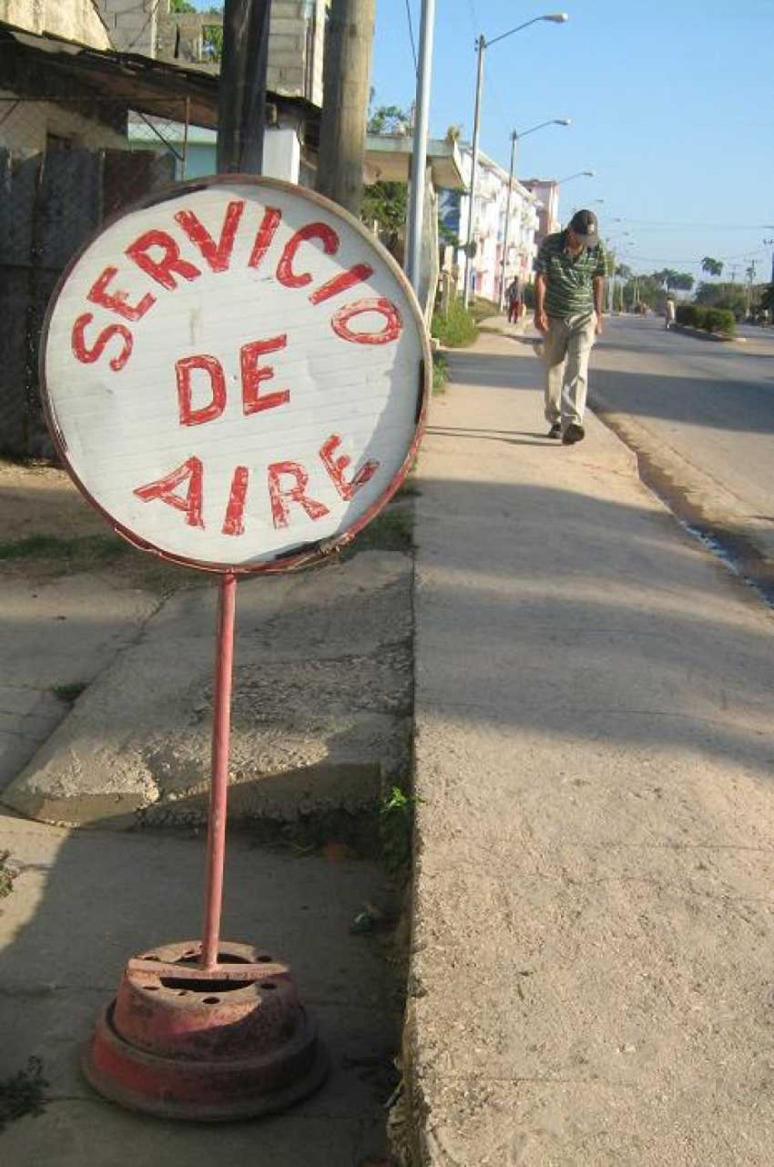 Se vende aire(cartel). Foto: Francis Sánchez