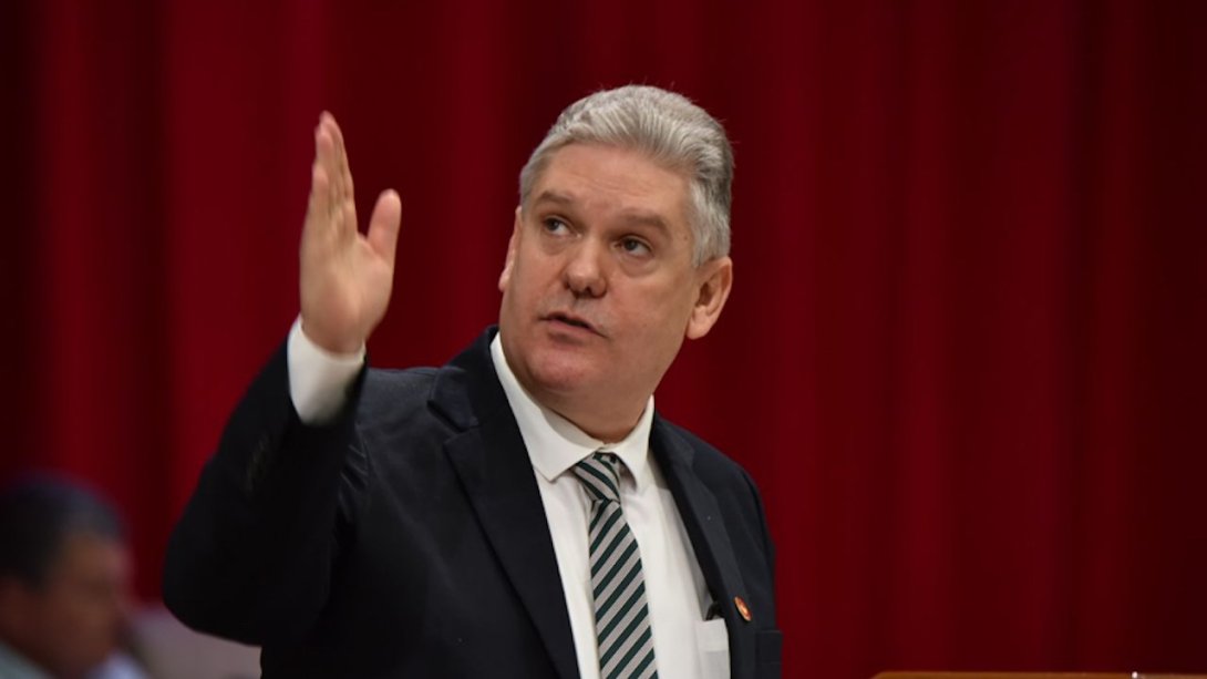 Alejandro Gil, exministro de economía en Cuba.