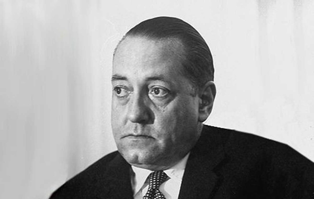 El novelista cubano Alejo Carpentier