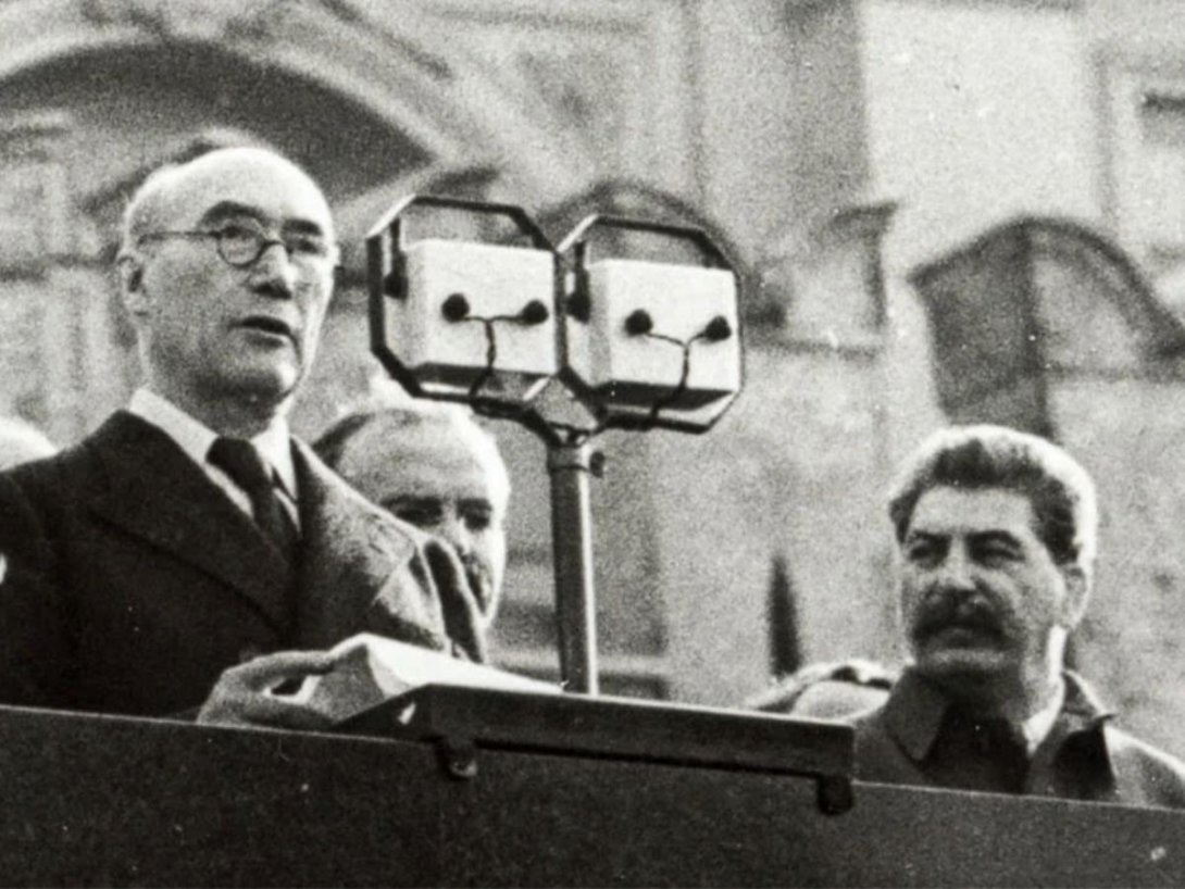 André Gide en la Unión Soviética (1936).