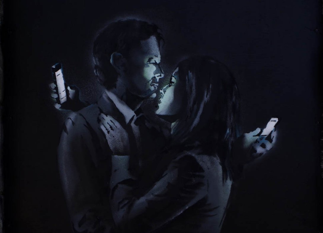 Banksy: "Los amantes del móvil" (2014), fragmento.