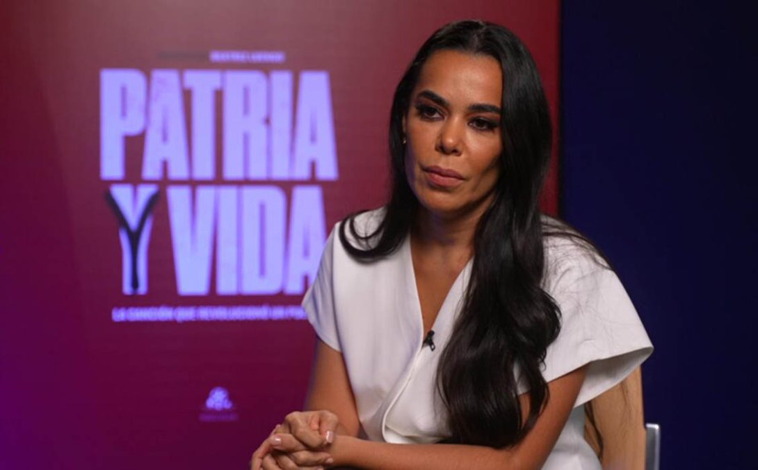 Beatriz Luengo en la presentación de "Patria y Vida".