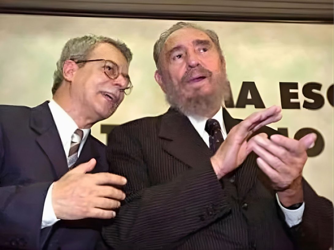 Frei Betto y Fidel Castro (2009).