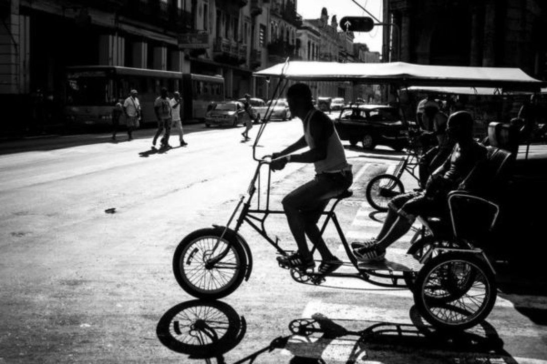 Bicitaxi en La Habana.