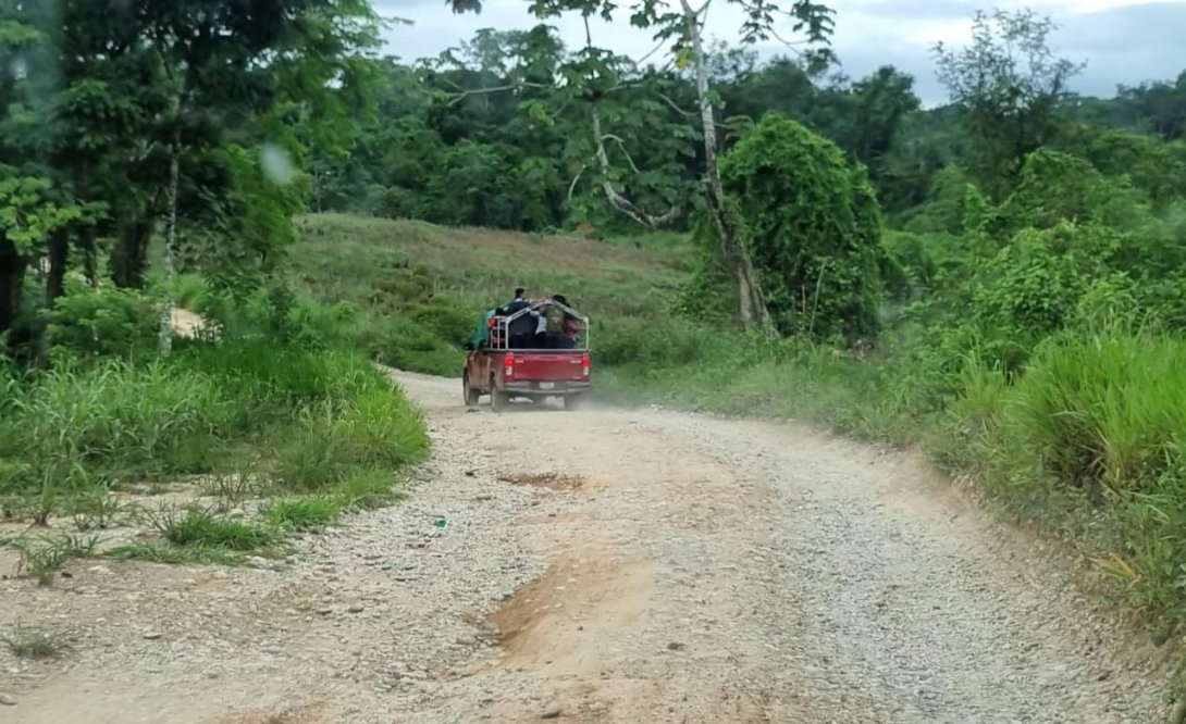 Carretera rural en Guatemala.