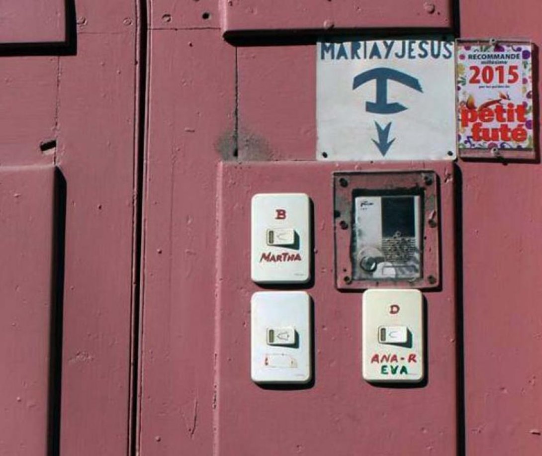 Timbre con nombres de Jesús y María