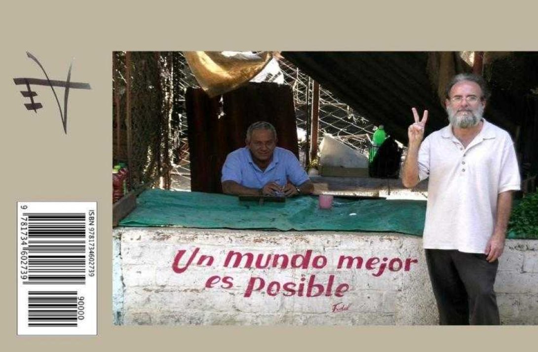 Contracubierta del libro "Fívulas u peróvulas", de Rafael Almanza