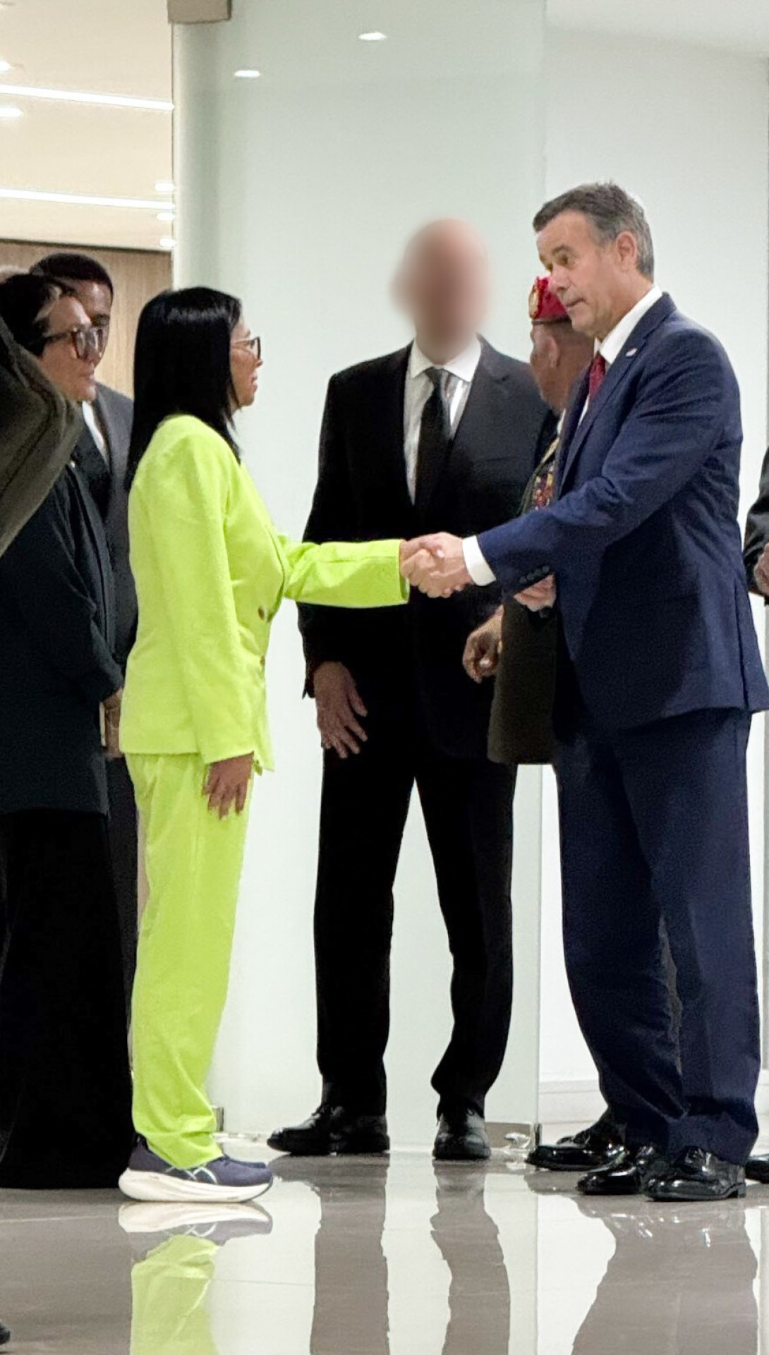 Delcy Rodríguez, presidenta encargada de Venezuela y John Ratcliffe, director de la CIA (15 de enero de 2026).