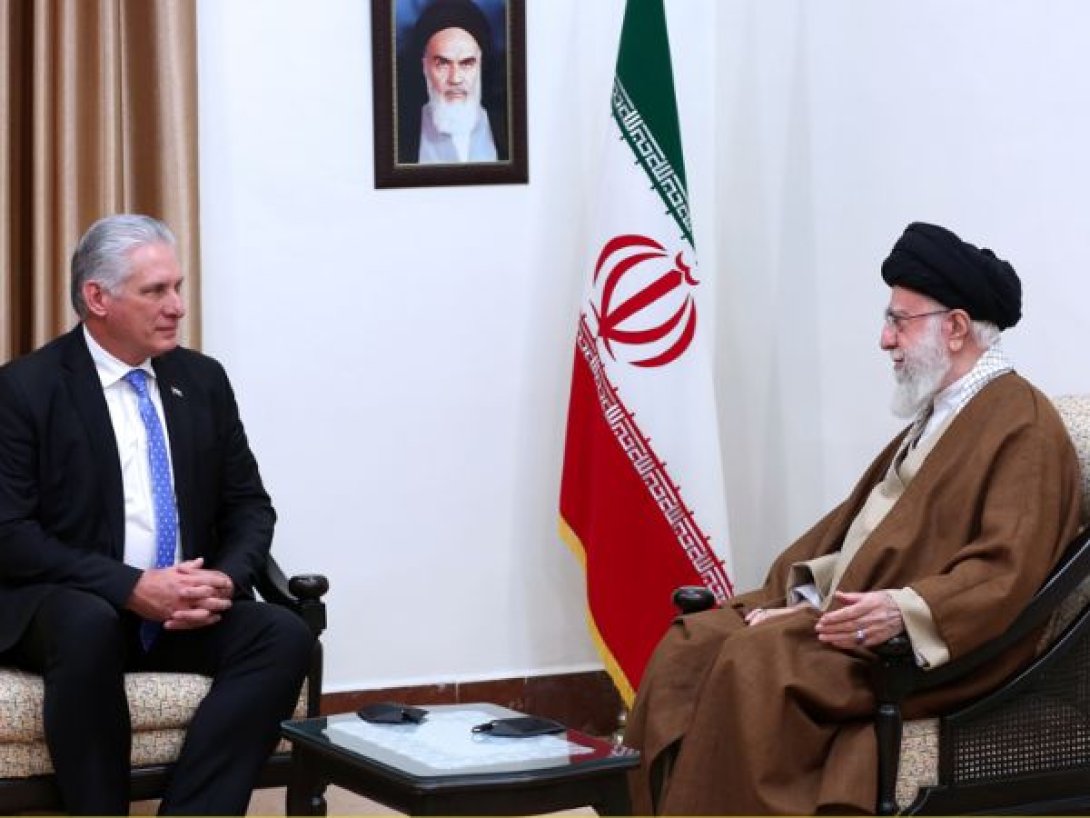 Miguel Díaz Canel y el líder supremo de Irán, Alí Jamenei