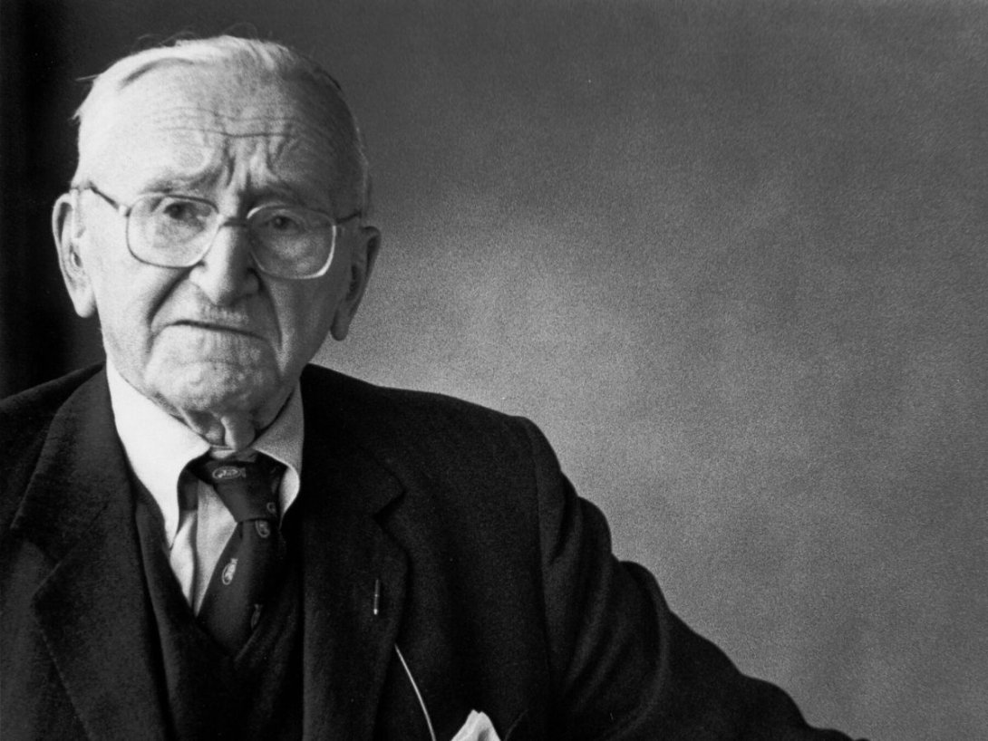 Friedrich A. Hayek (1899-1992), economista, jurista y filósofo austriaco.