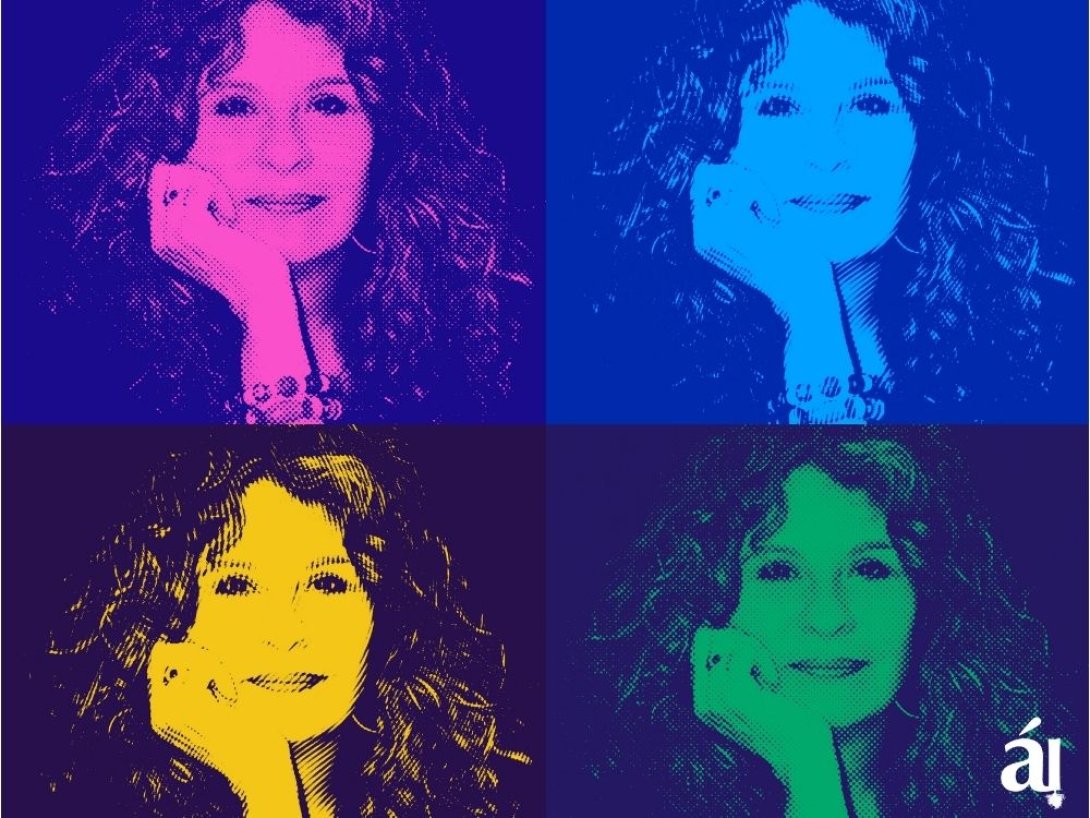 Rostro repetido de mujer. 