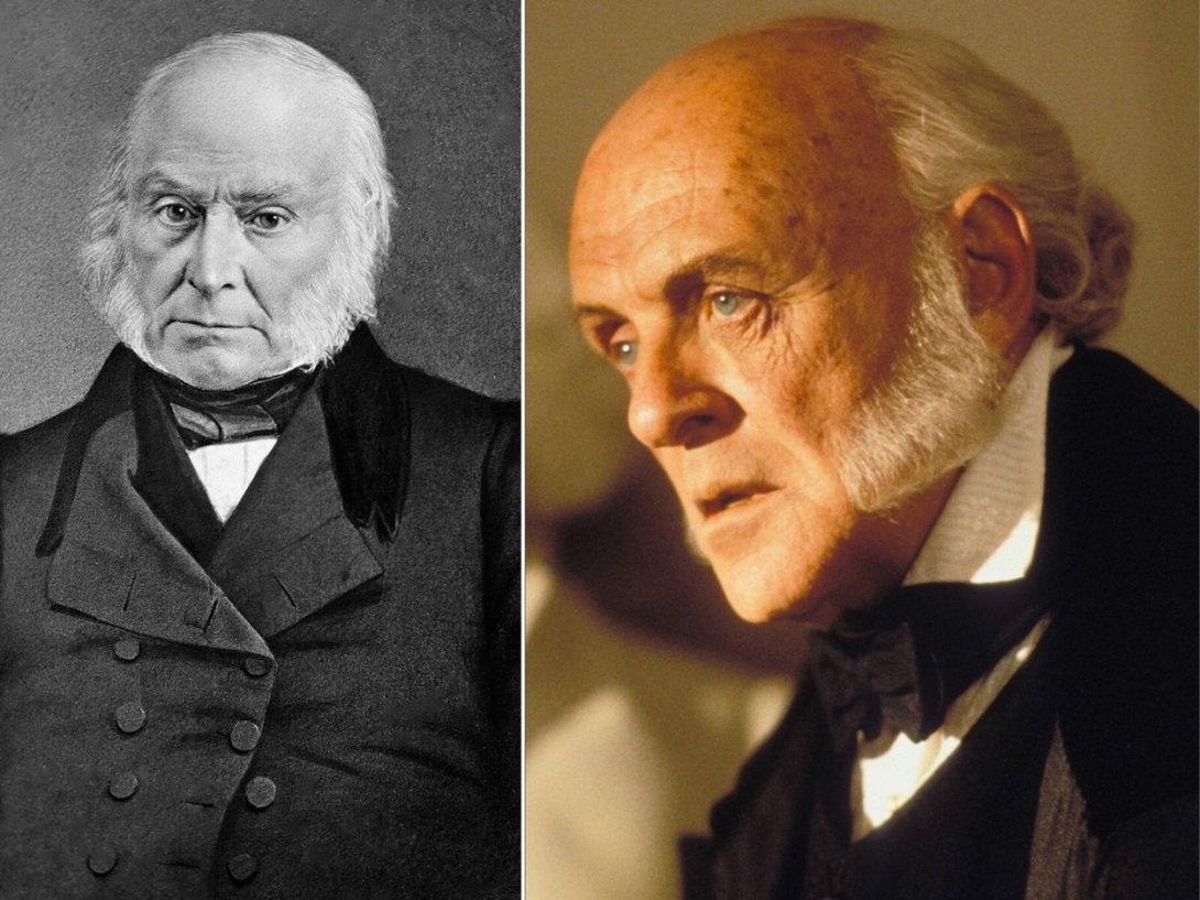 El presidente de los Estados Unidos John Quincy Adams y el actor Anthony Hopkins que lo interpreta en la película "Amistad" (1997) dirigida por Steven Spielberg.