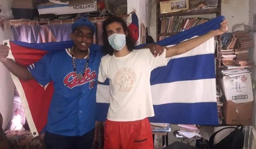 Leonardo Romero Negrín, Alexander Hall Lujardo 