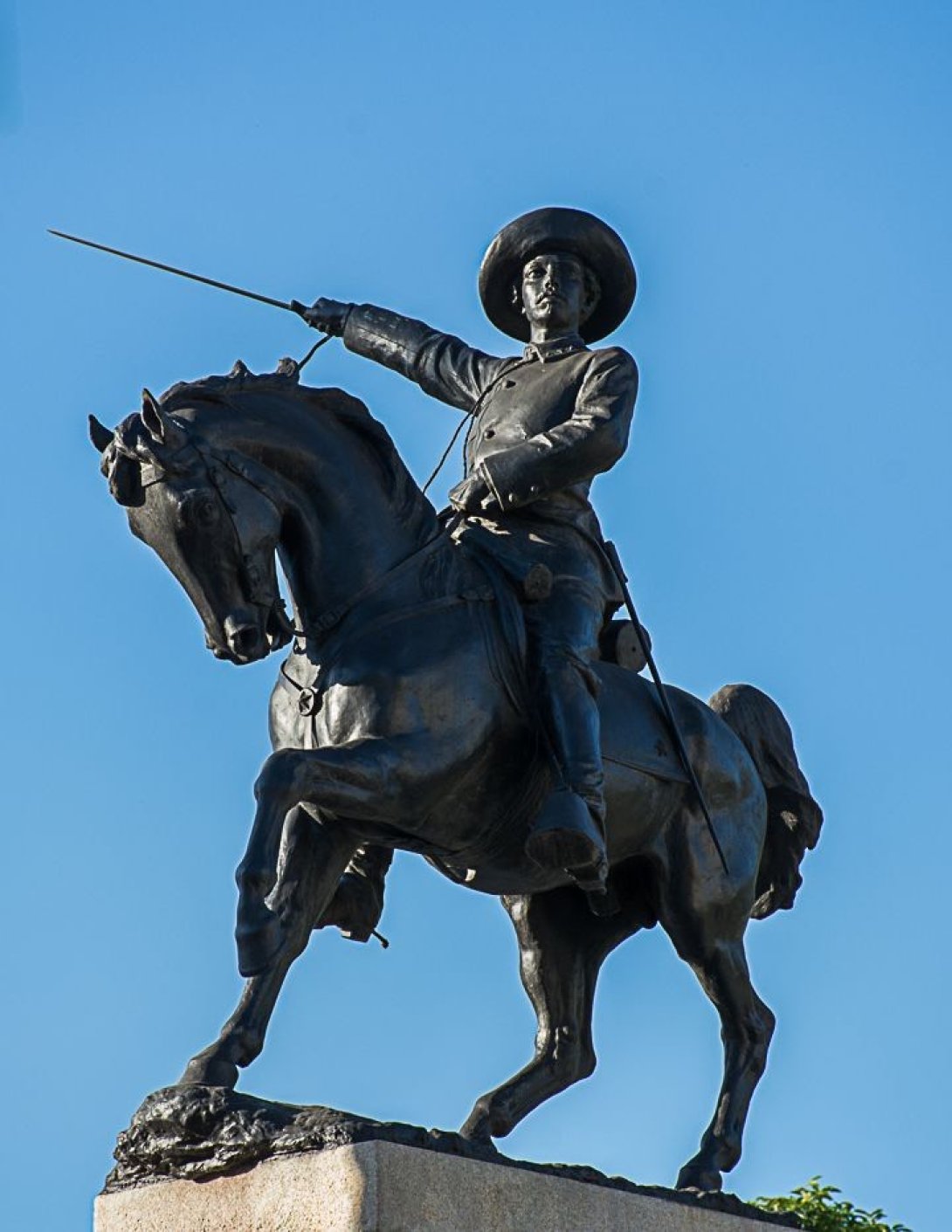 Estatua ecuestre de Ignacio Agramonte. 