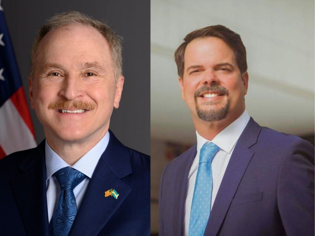 Peter Lamelas, embajador de los EE.UU. en Argentina y Bernardo "Bernie" Navarro, embajador en Perú. 