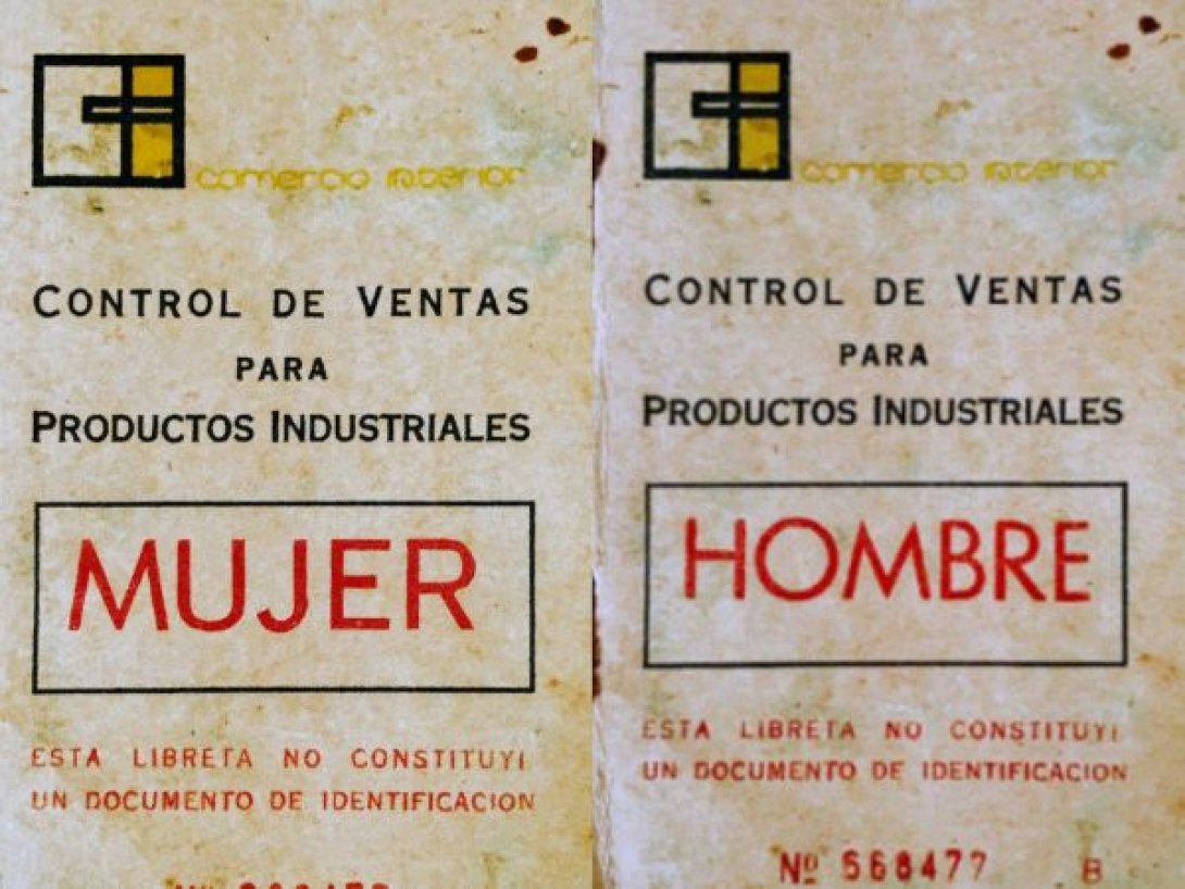 Libretas industriales de Cuba para el control de ventas de productos no alimenticios, diferenciadas para hombre y mujer.
