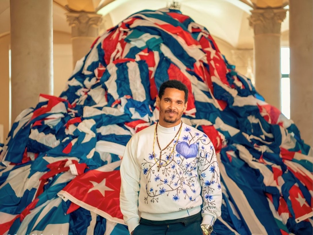 Luis Manuel Otero Alcántara en la Torre de la Libertad, Miami (14 de agosto de 2026). Foto: Luis Eligio D'Omni.