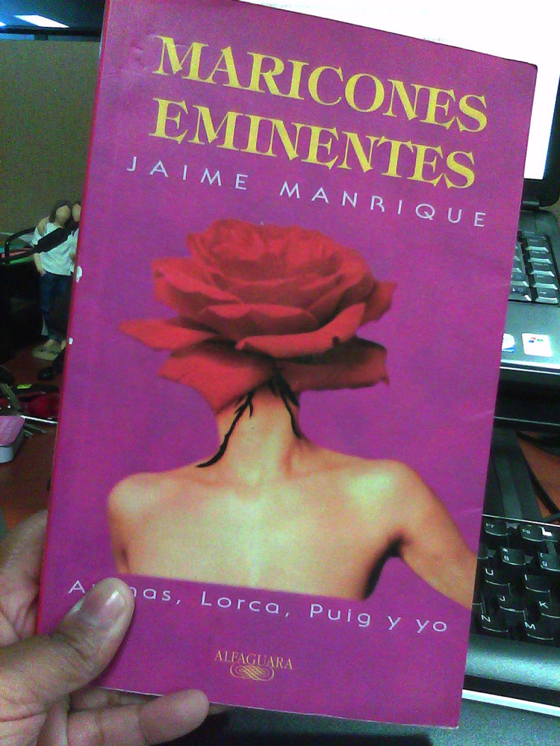 "Maricones eminentes". Arena, Lorca, Puig y yo", de Jaime Manrique