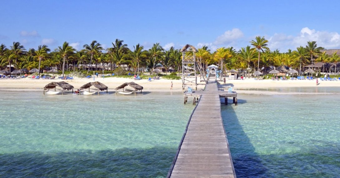 Playa de la cayería cubana Jardines del Rey.