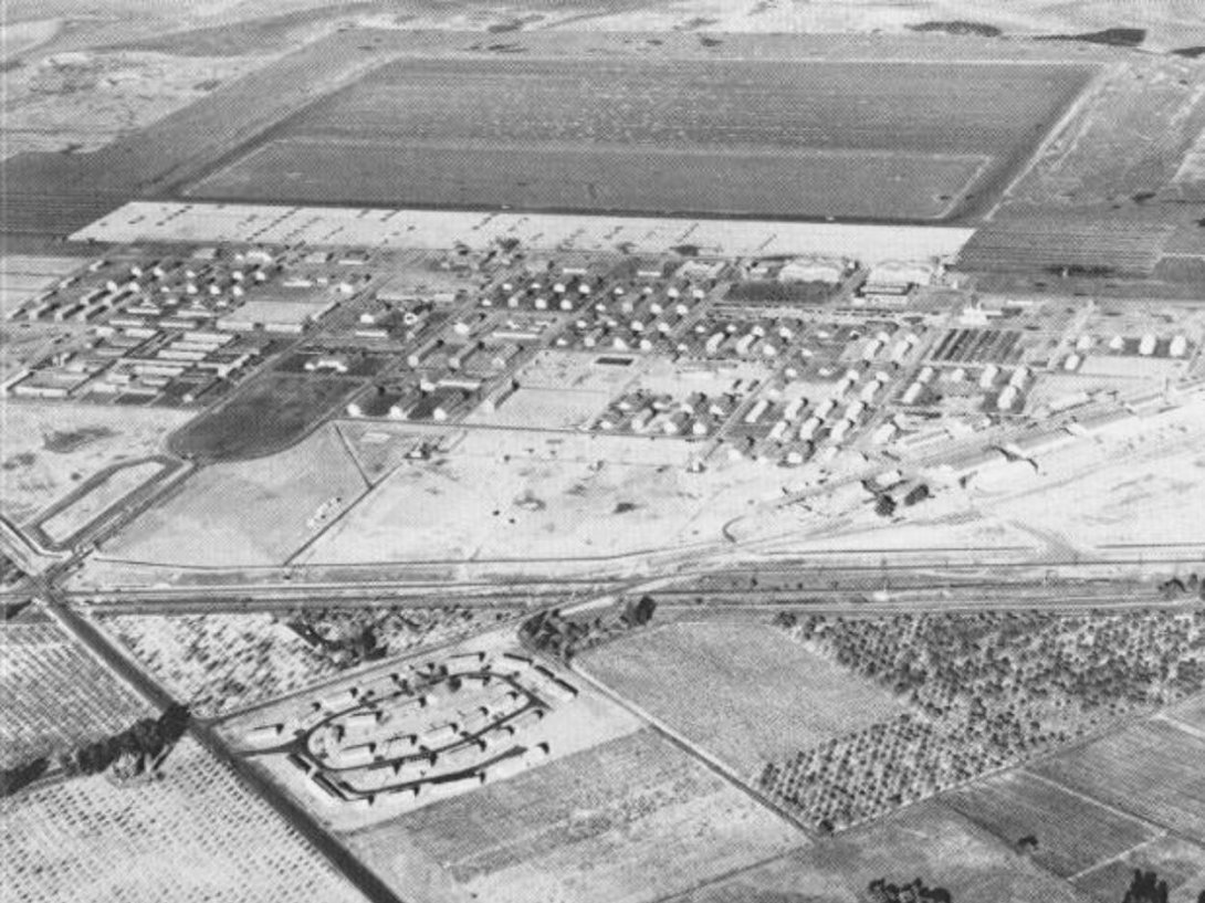 Aeródromo del Ejército de Merced (noviembre de 1942), aledaño a la zona donde se ubicó en el siglo XIX el pueblo de "Cuba" en el condado de Merced, California, Estados Unidos.