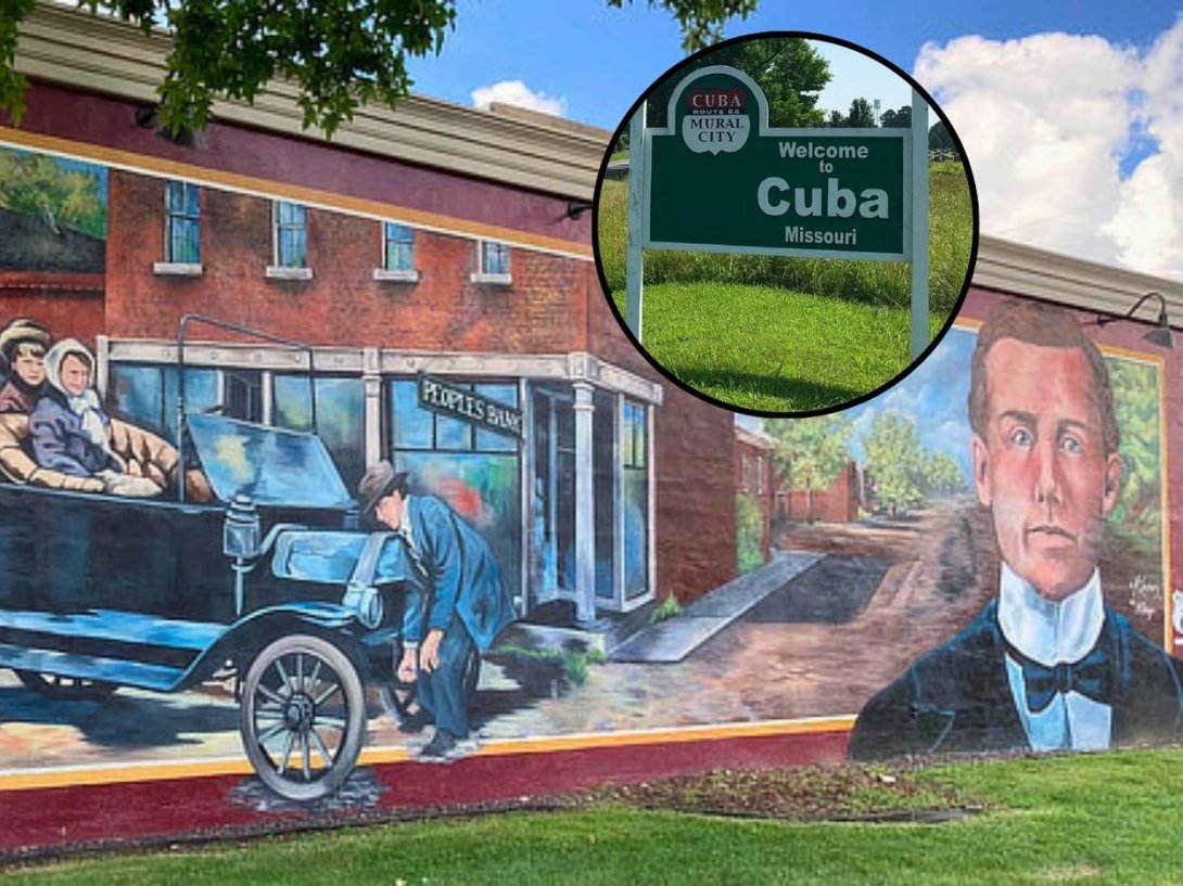 Uno de los murales históricos y cartel de bienvenida de la ciudad de "Cuba" en el condado de Crawford, Missouri, Estados Unidos.