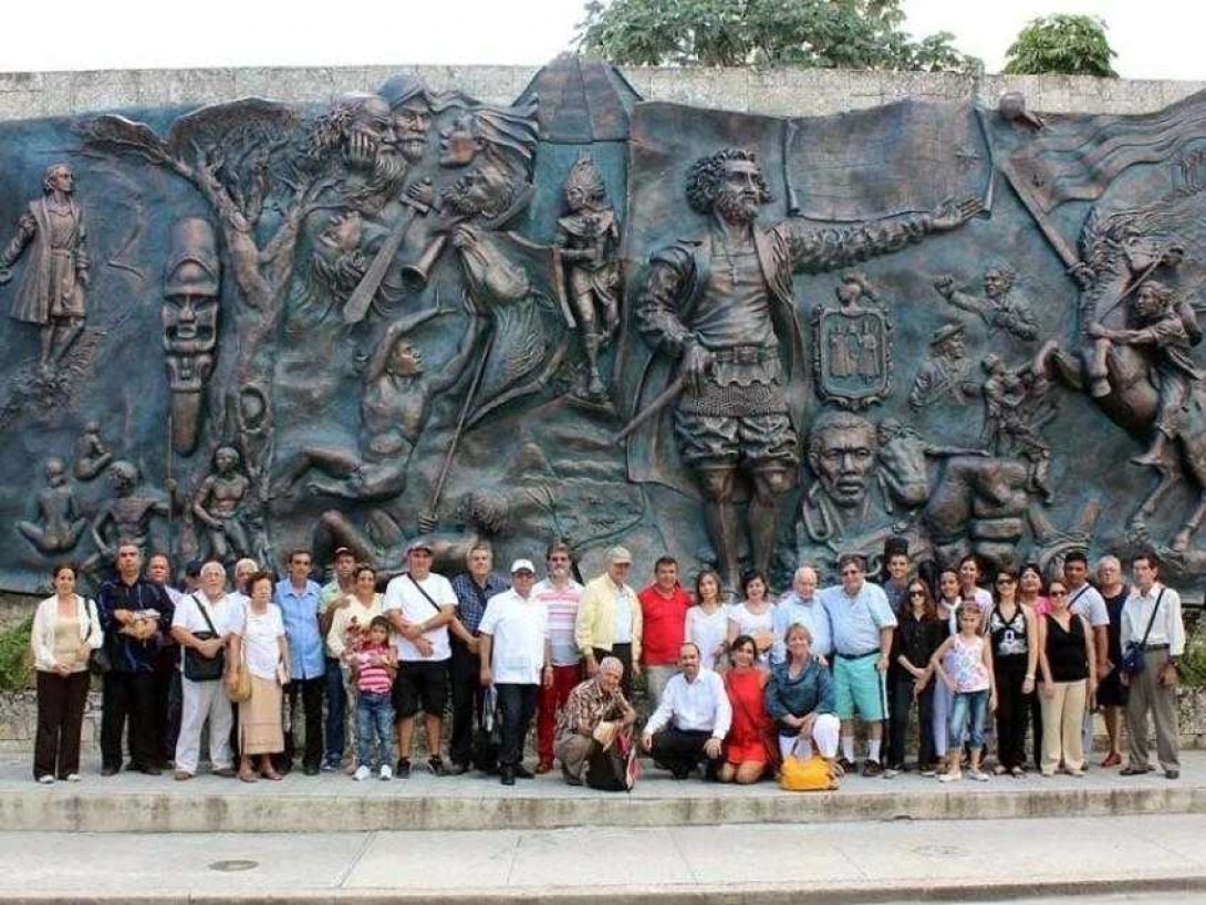 Participantes en evento del Frente de Afirmación Hispanista en Cuba. Foto: Francis Sánchez