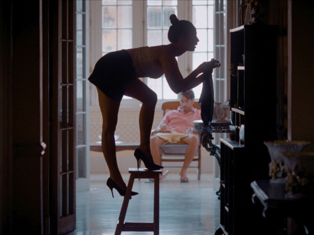 Fotograma del cortometraje cubano "New Eva" (2020), dirigido por Natalí Cardet.