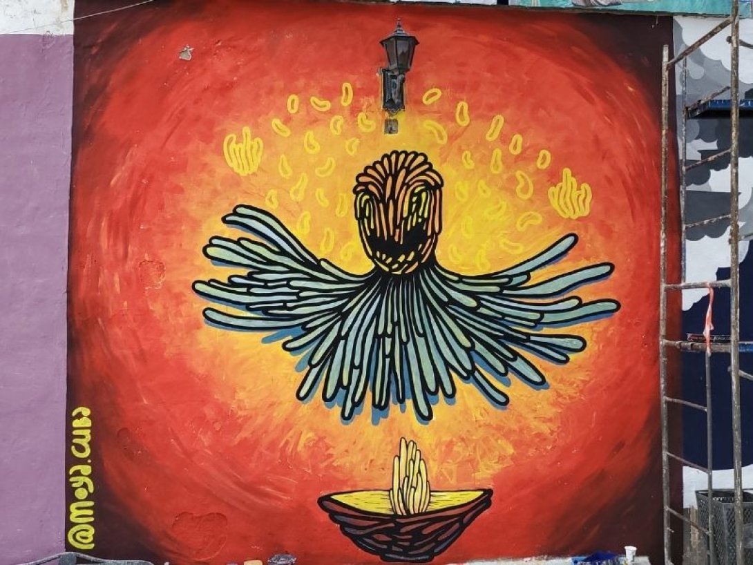 Grafiti "Pájaro de luz", de Isra Moya.