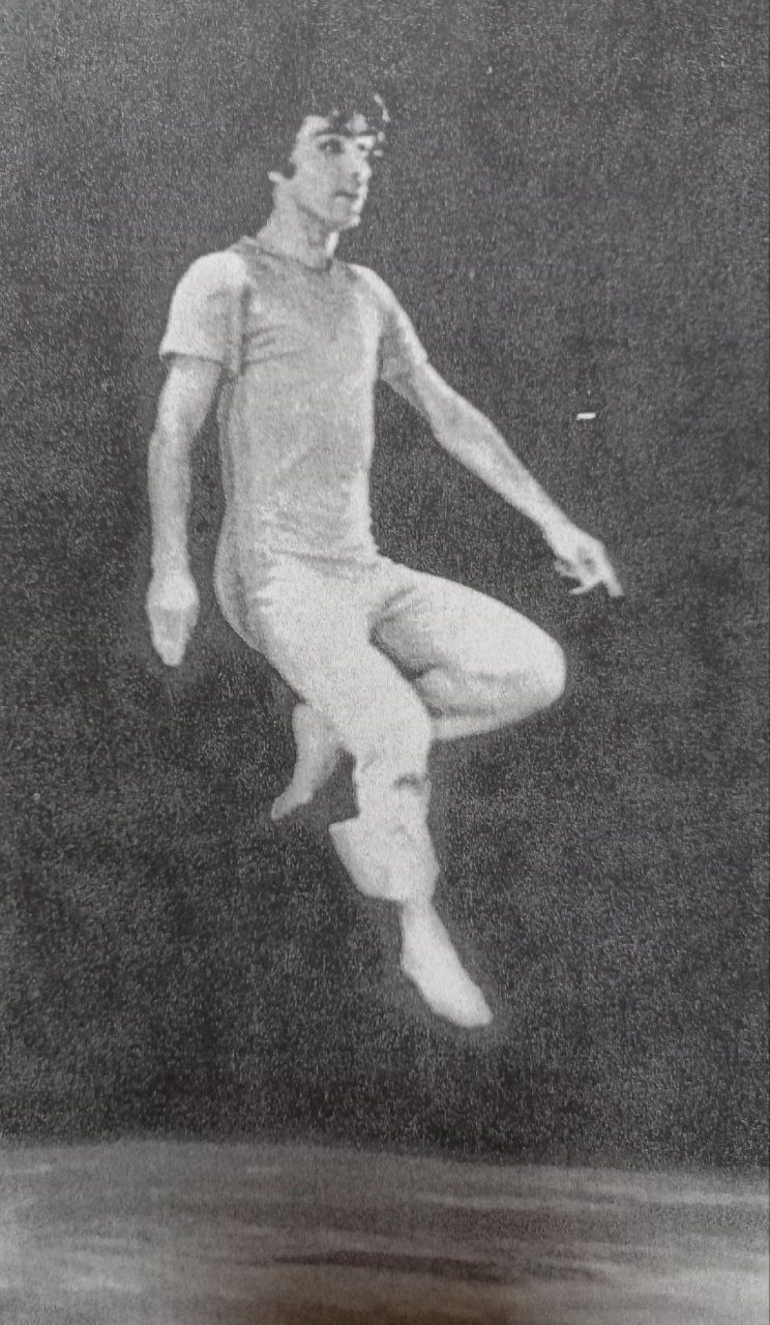 Federico Castro, coréografo y bailarín mexicano.