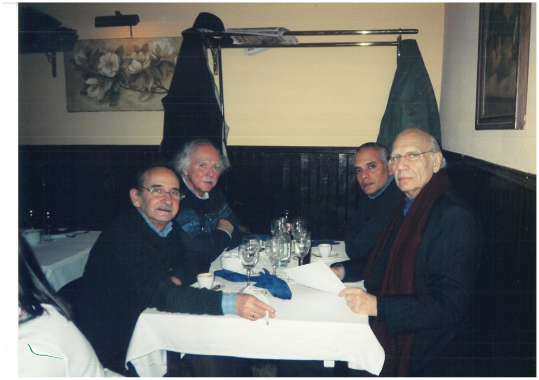 Rigoberto Carceller, Waldo Díaz-Balart, Orlando Fondevila y Rafael Díaz-Balart en Madrid.