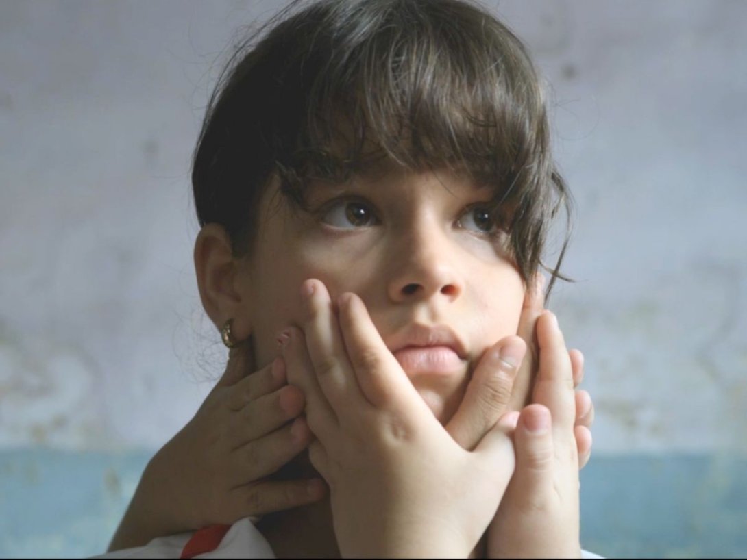 Fotograma del cortometraje cubano independiente de ficción "Primera enseñanza" (2025) de Aria Sánchez y Marina Meira.