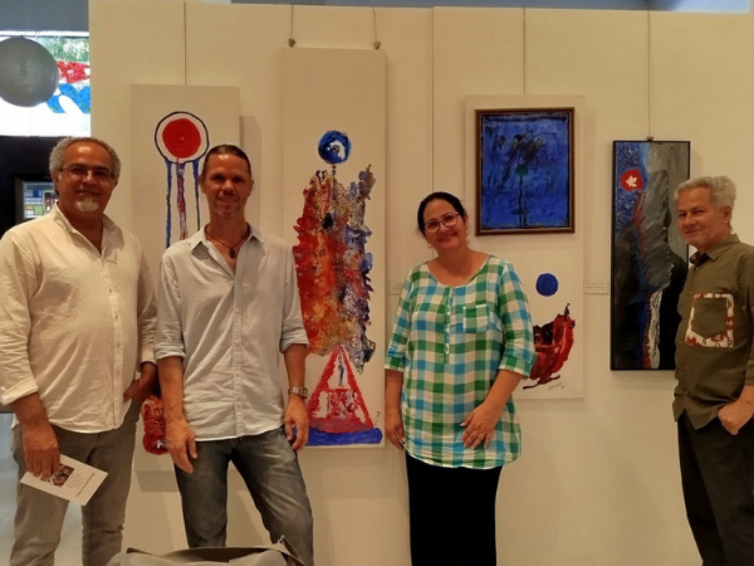 Exposición "4 escritores que pintan" ( Abdul Hadi Sadoun, Charles Olsen R, Ana Díaz y Rafael Vilches Proenza)
