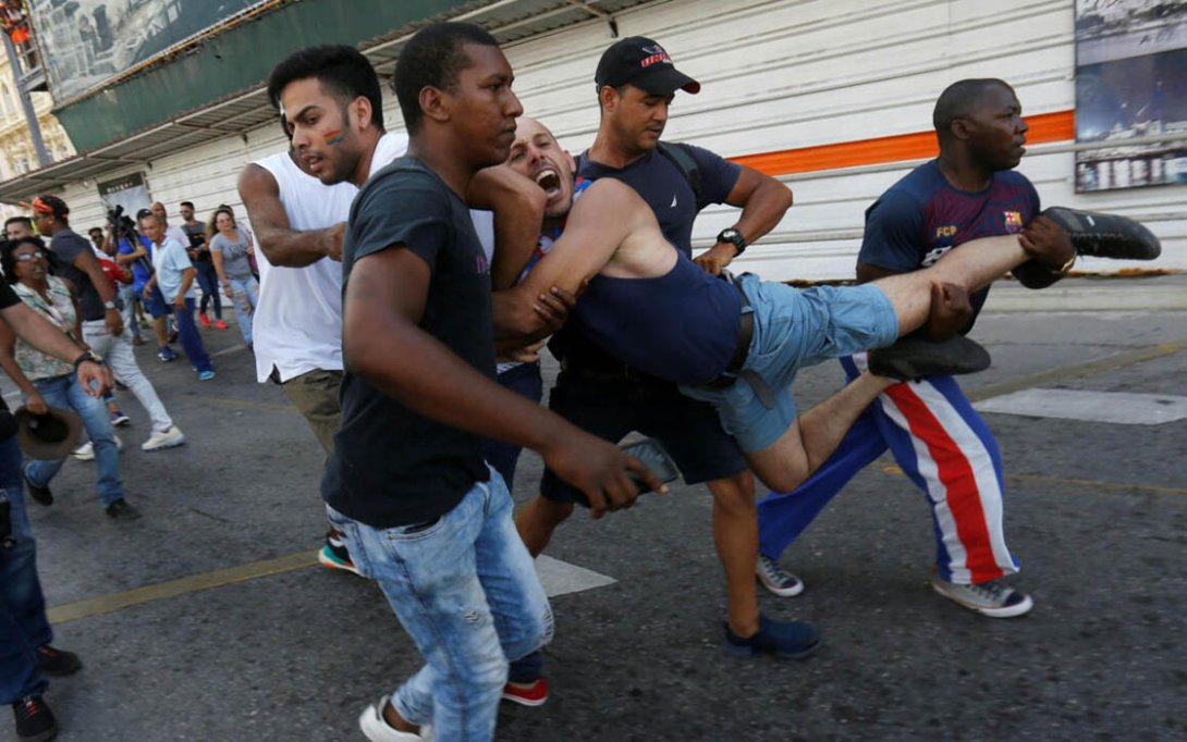 Represión a la manifestación anual contra la homofobia y la transfobia en La Habana, el 11 de mayo de 2019.