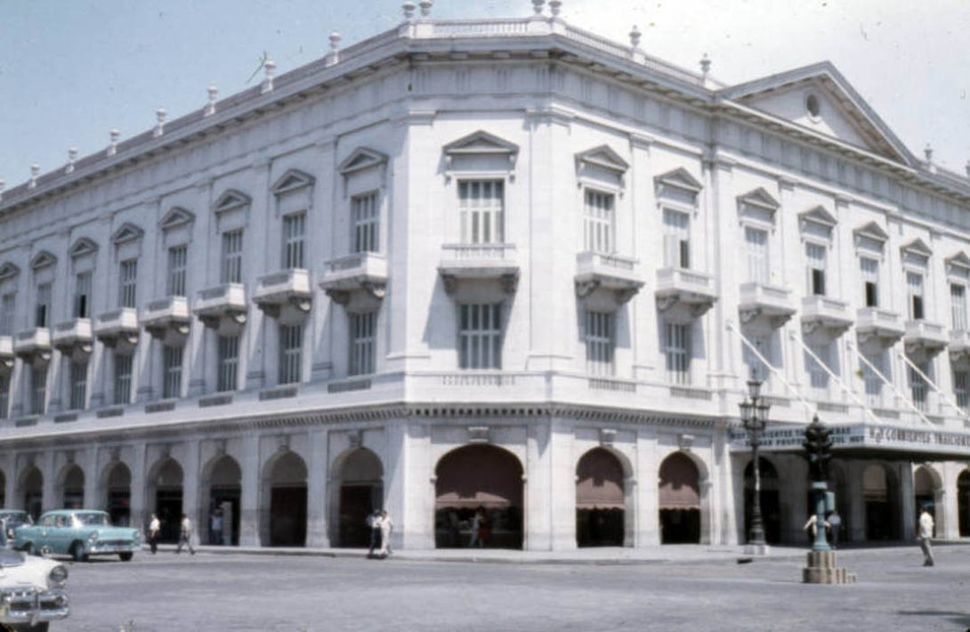 Teatro Payret en La Habana.