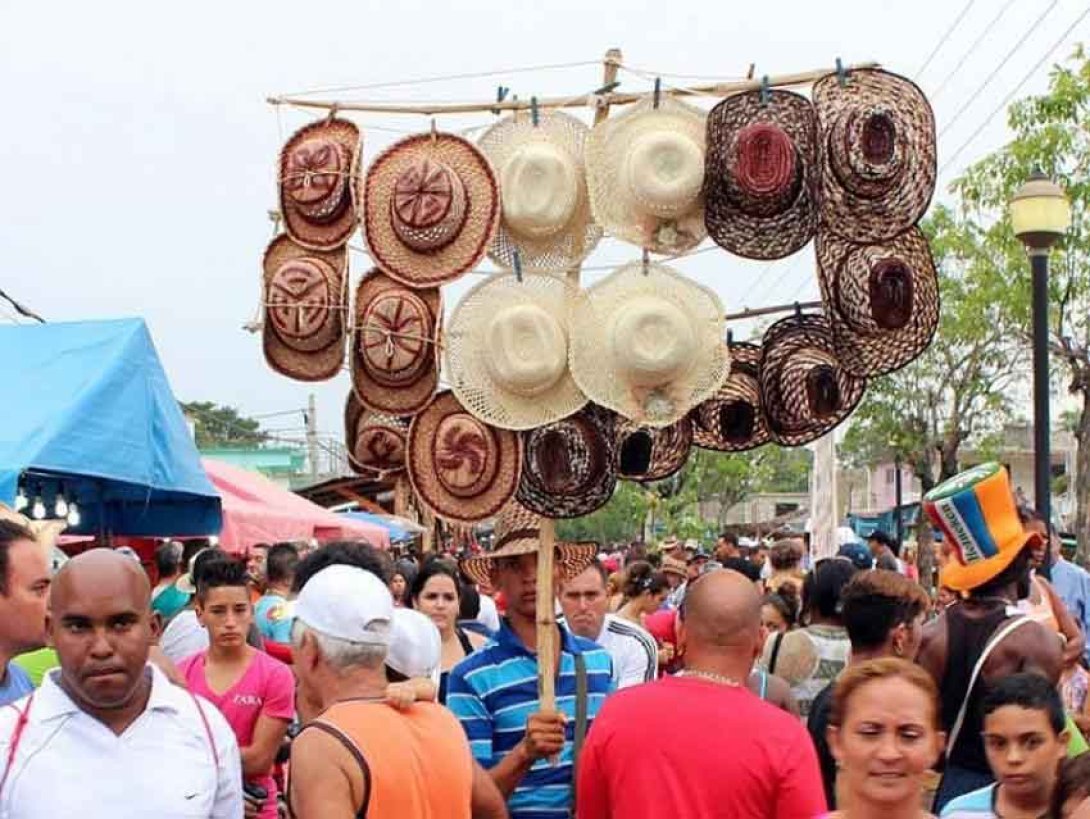 Vendedor de sombreros. Foto: Francis Sánchez
