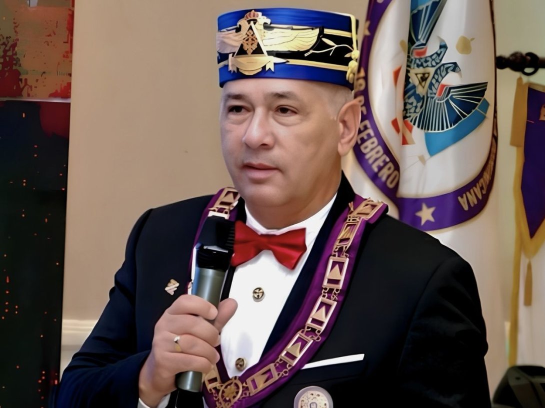 José Ramón Viñas Alonso, Soberano Gran Comendador del Supremo Consejo del Grado 33 para la República de Cuba.