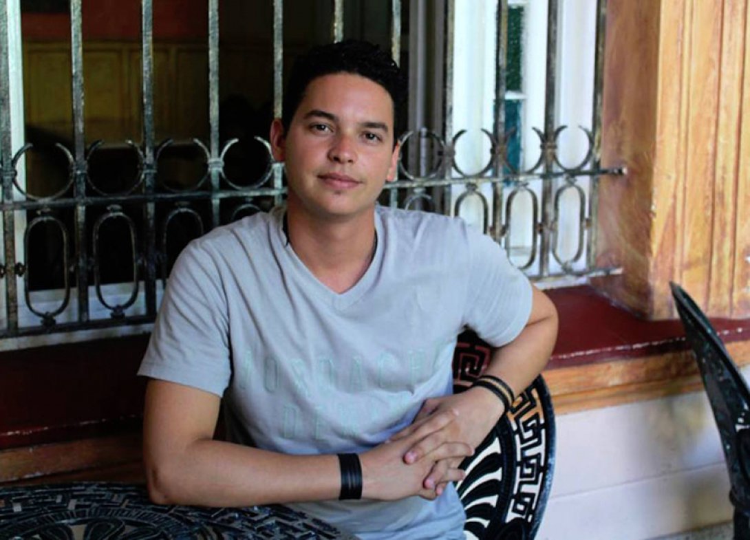 Escritor y periodista Yoe Suárez