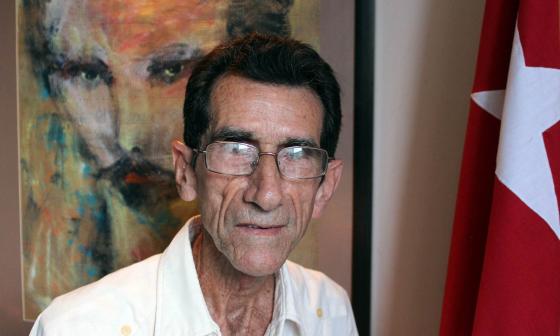 El poeta cubano Lorenzo Suárez