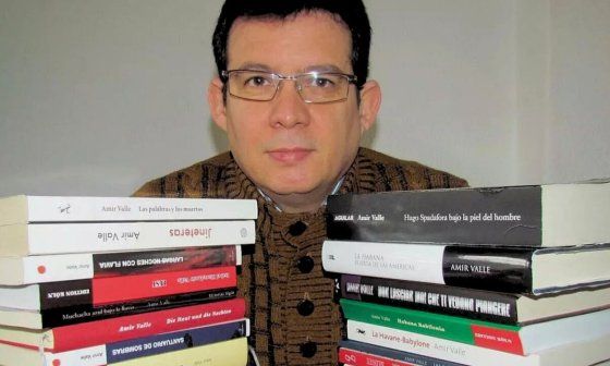 El escritor y periodista Amir Valle (Cuba).